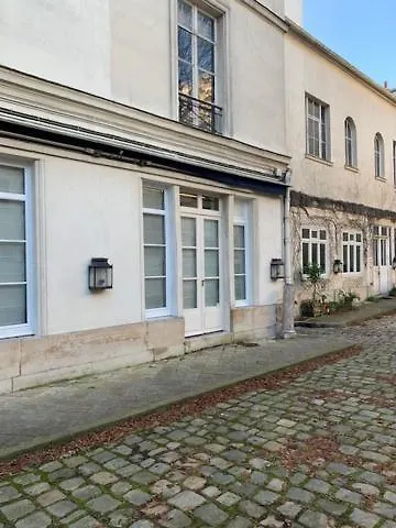 Luxe Parisien - Petit Varenne